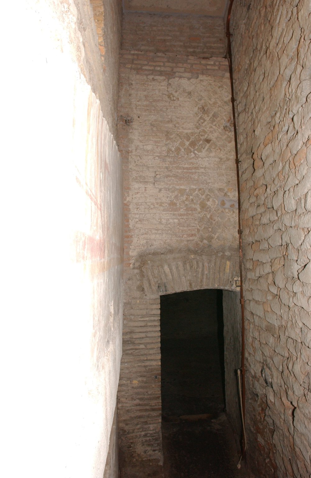 case romane 001.jpg