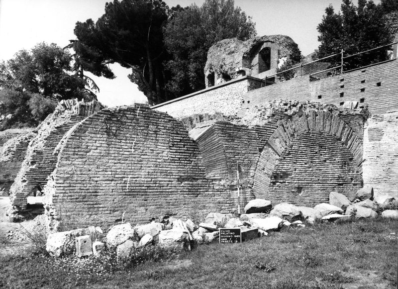 005579 - restauro - Clivio Palatino, ambiente F: lavori 1985