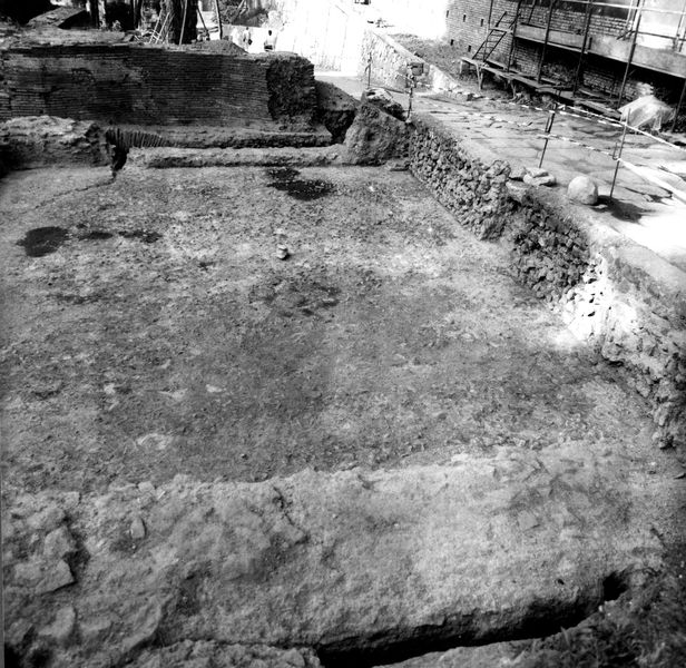 005585 - restauro - Clivio Palatino, Arco di Domiziano: lavori del 1984