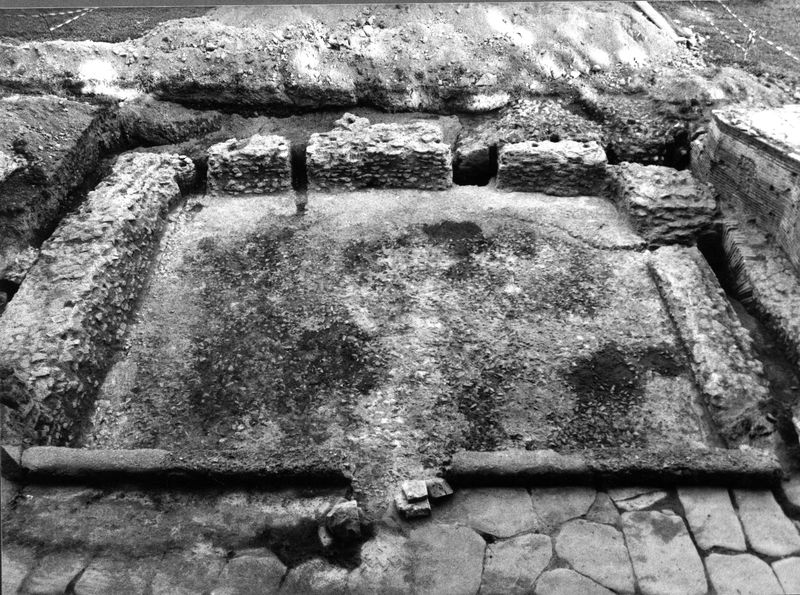 005590 - restauro - Clivio Palatino, Arco di Domiziano: lavori del 1984