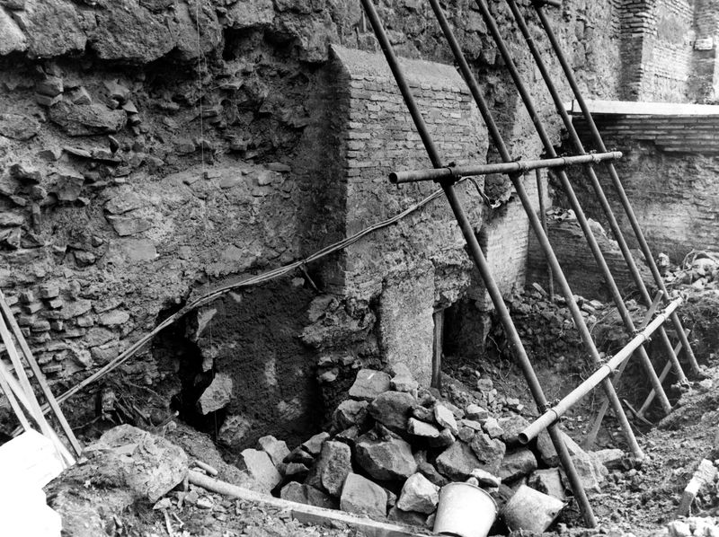 005661 - restauro - Clivio Palatino, lato sinistro: lavori di consolidamento 