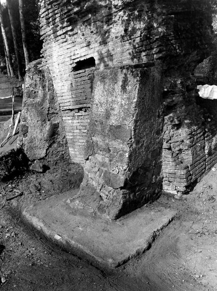 005809 - restauro - Clivio Palatino, lato destro: lavori nel lato orientale dei magazzini del criptoportico