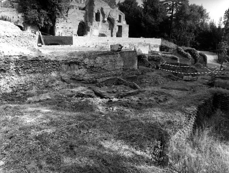 005810 - restauro - Clivio Palatino, lato destro: veduta dei lavori 