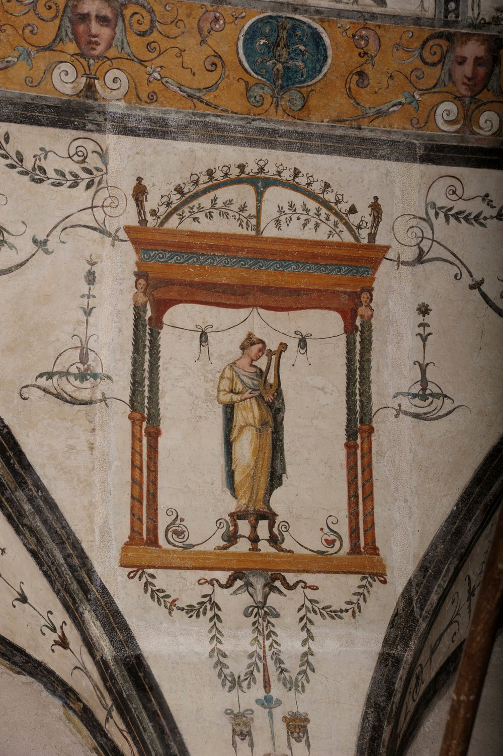 Erato.JPG