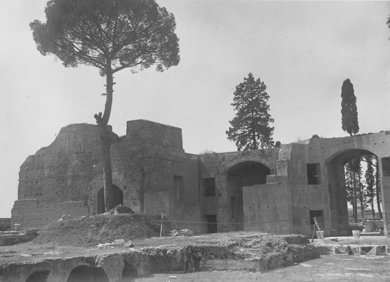 003449 - restauro - Domus Augustana, peristilio superiore: dopo i restauri, 1933