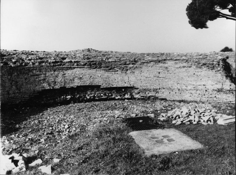003690 - restauro - Domus Flavia, Basilica: lavori di restauro delle strutture murarie, 1981