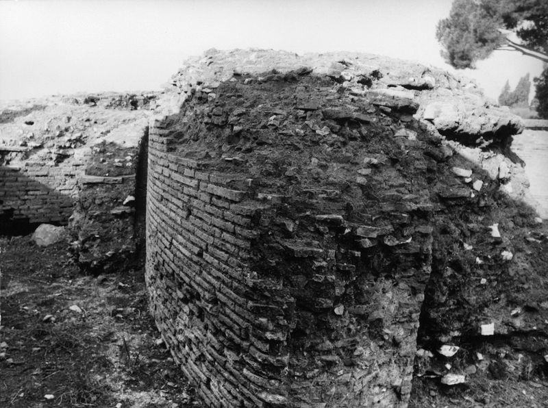 003699 - restauro - Domus Flavia, Basilica: lavori di restauro delle strutture murarie, 1981