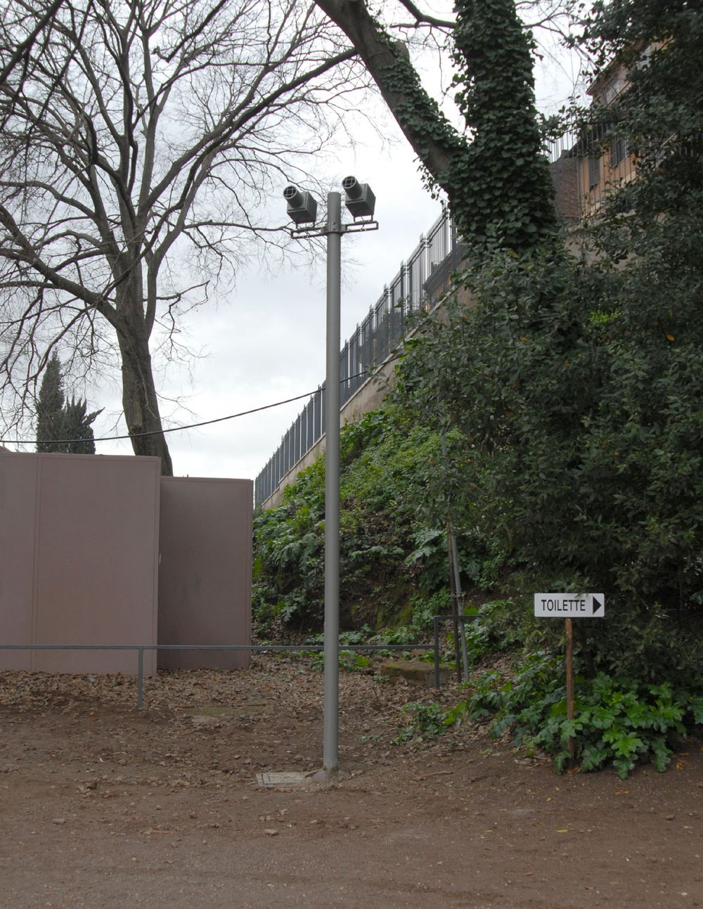Ex uscita Via della Consolazione.jpg