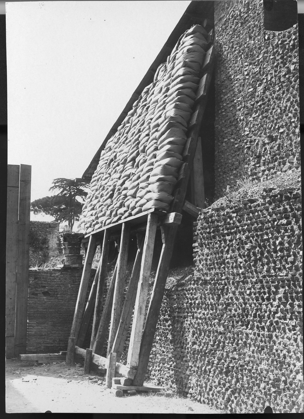 CASA DI LIVIA - Antiaerea 15.tif