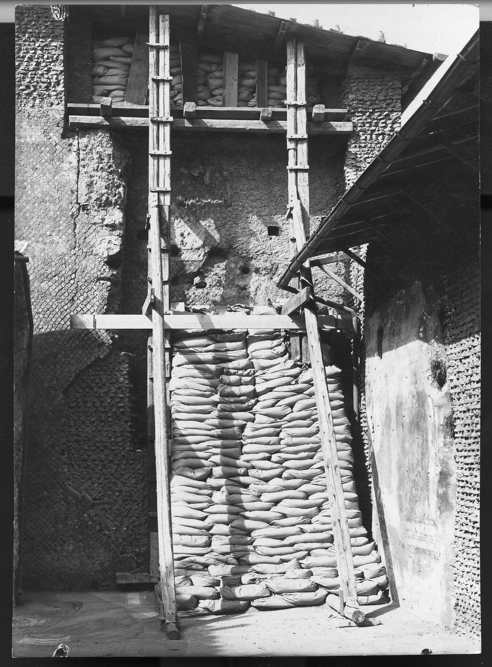 CASA DI LIVIA - Antiaerea 14.tif