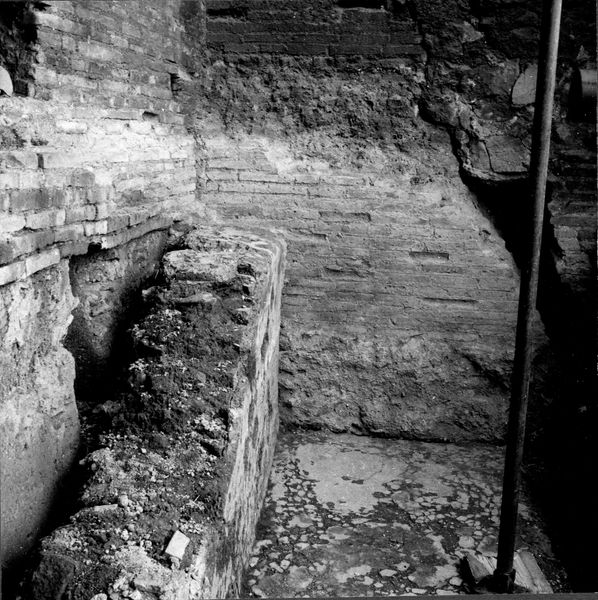 005024 - restauro - Domus Tiberiana, fronte Nord-Est settore 13-Livello IV: ambiente 13 lavori di consolidamento,1971