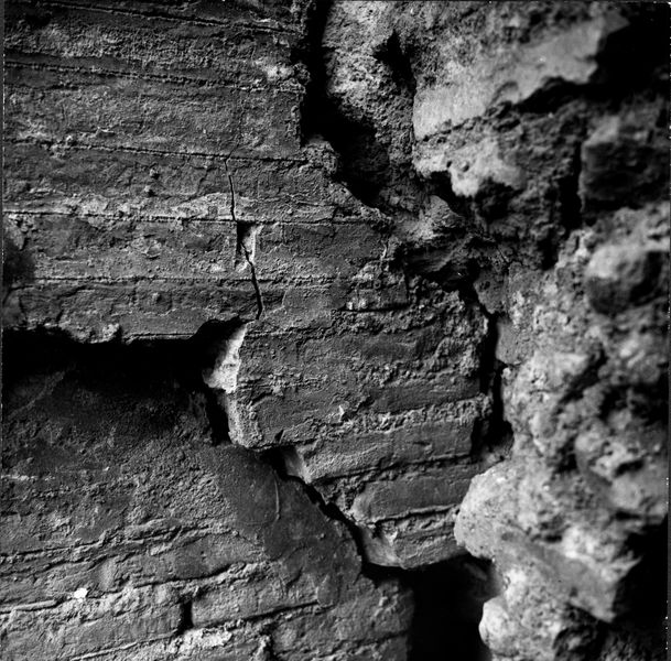 005028 - restauro - Domus Tiberiana, fronte Nord-Est settore 13-Livello IV: ambiente 13 lesioni delle strutture, 1970