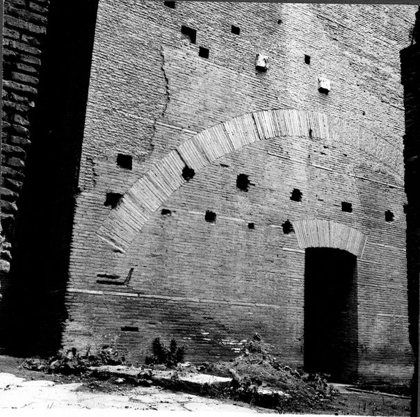 005035 - restauro - Domus Tiberiana, Clivus della Victoriae settore 13-Livello IV: ambiente 29, lavori di consolidamento e sistemazione ottobre 1971