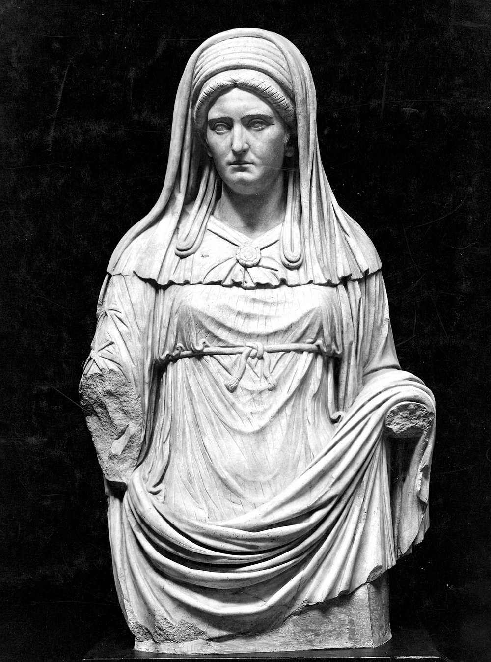 Statua di Vestale Massima inv.639.tif