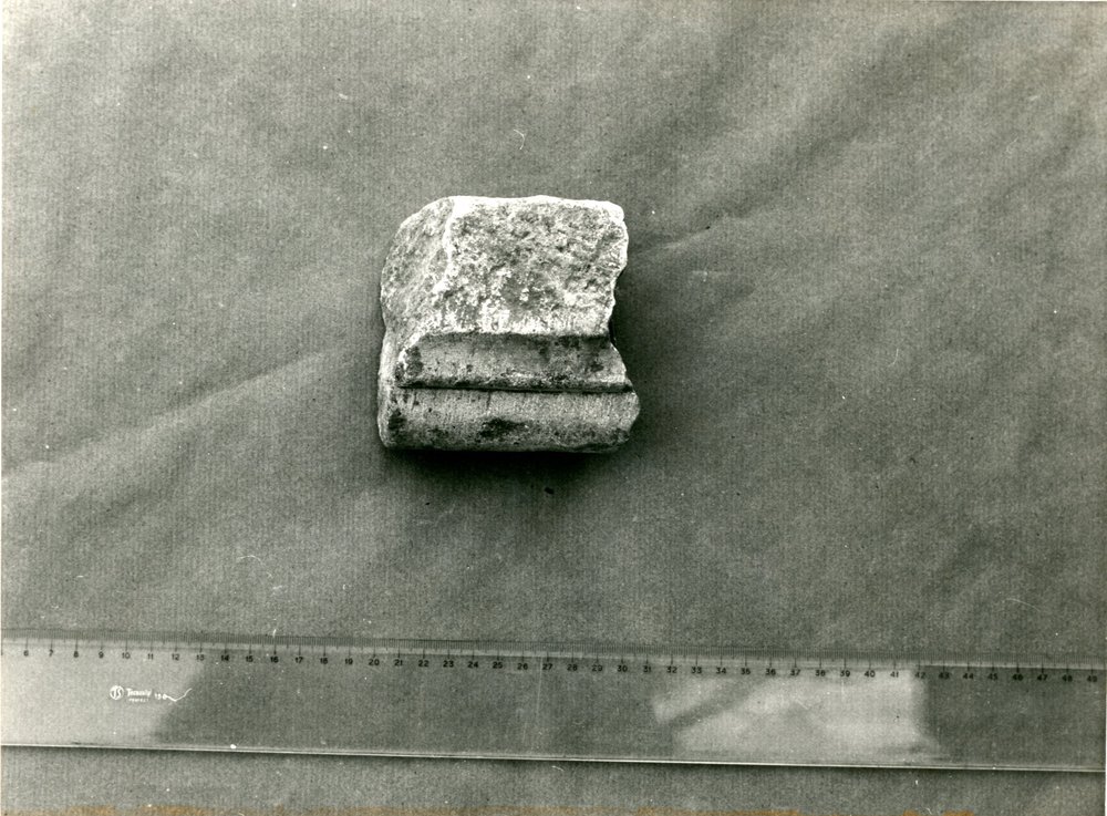 film 12191   - Scavo Carandini -  frammenti di marmo erratico.jpg