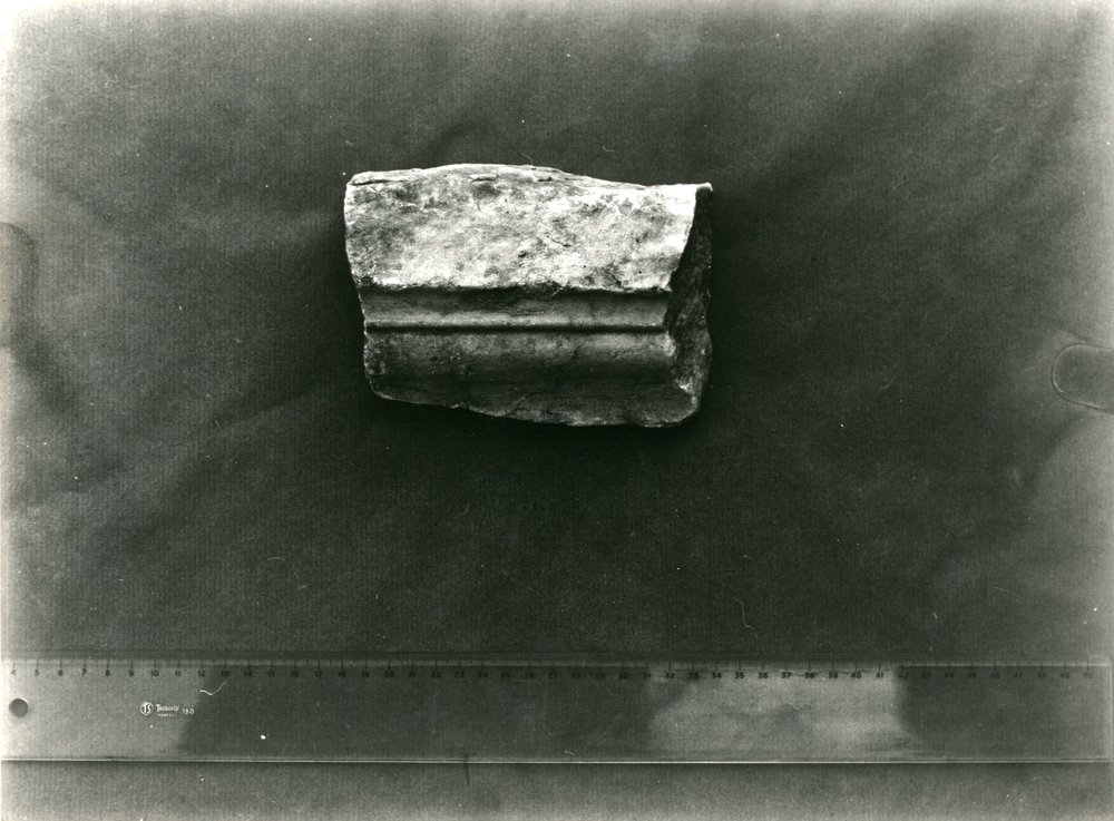 film 12182 - Scavo Carandini -  frammenti di marmo erratico.jpg