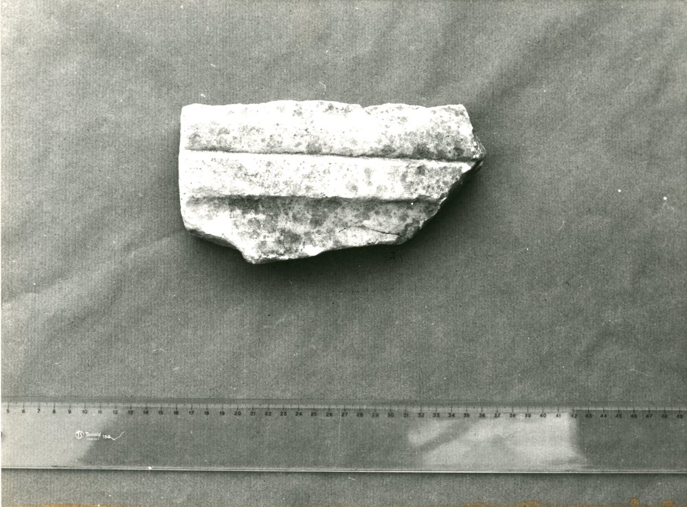 film 12181 - Scavo Carandini -  frammenti di marmo erratico.jpg