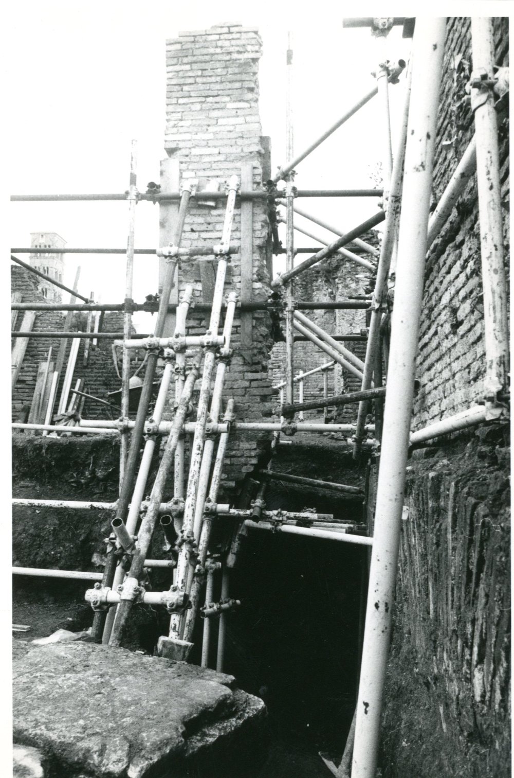 Scavo Carandini - Foto 011.jpg