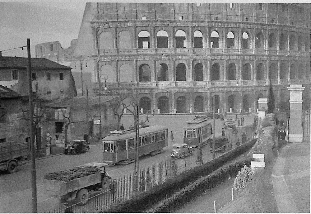 [foto roma antica] Colosseo.jpg