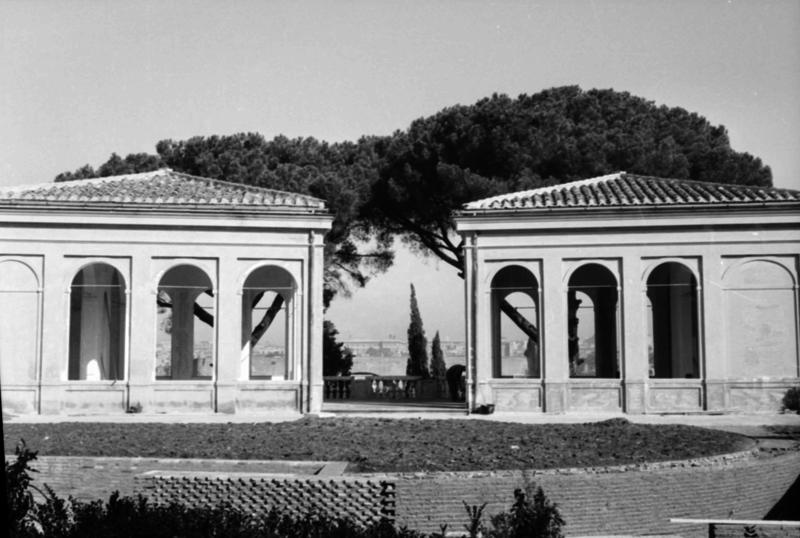 1-00015/ 07557/ 16785 - Roma - Palatino - Horti Farnesiani - Uccelliere