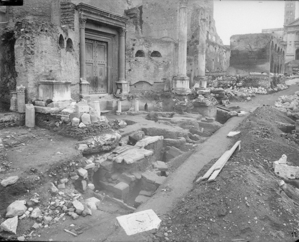 12_SFR_chiostro.JPG