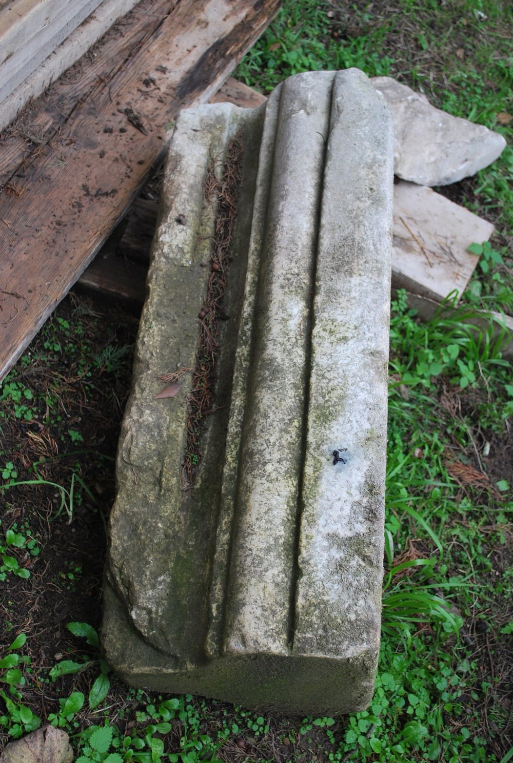 566770-3.jpg