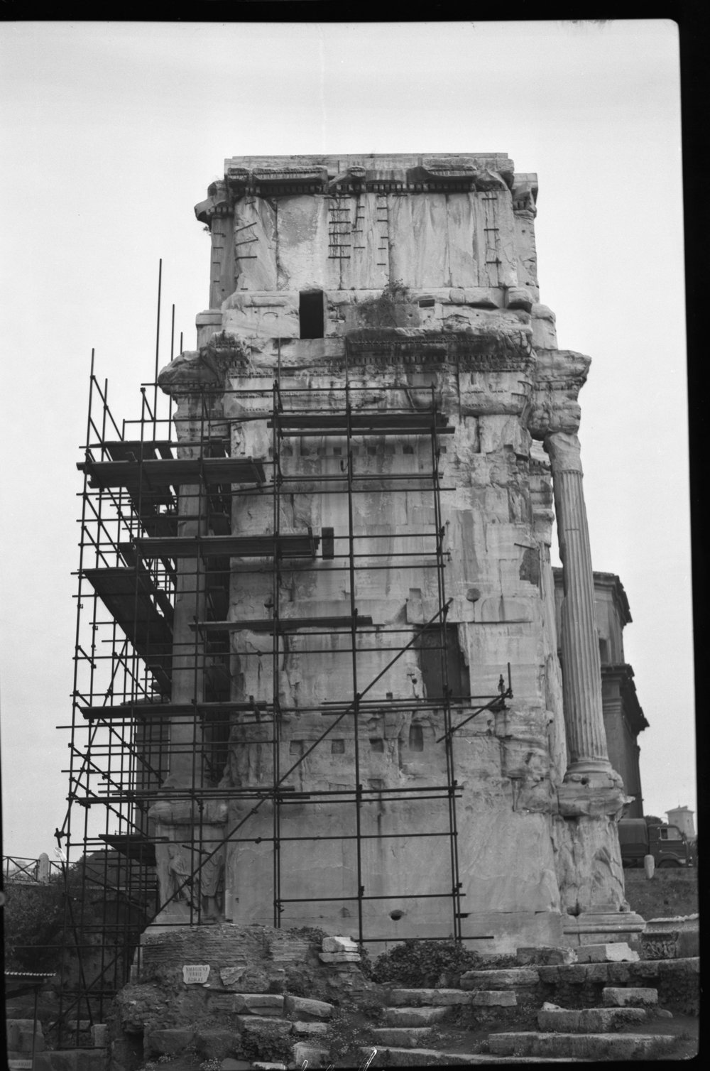 Arco S. Severo 744.tif