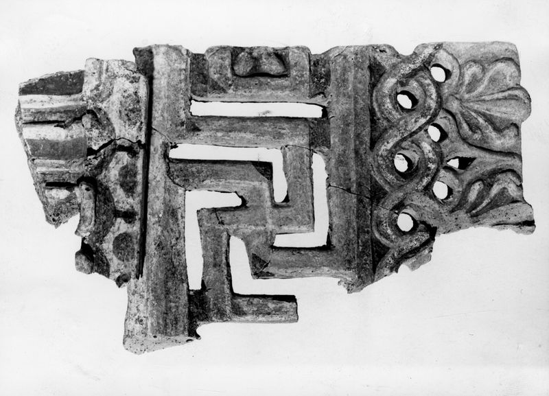 010411 - restauro - Foro Romano, arco di Settimio Severo: interno della volta a botte decorata a cassettoni a rosetta, restauri di G. Boni, (L. C-83)