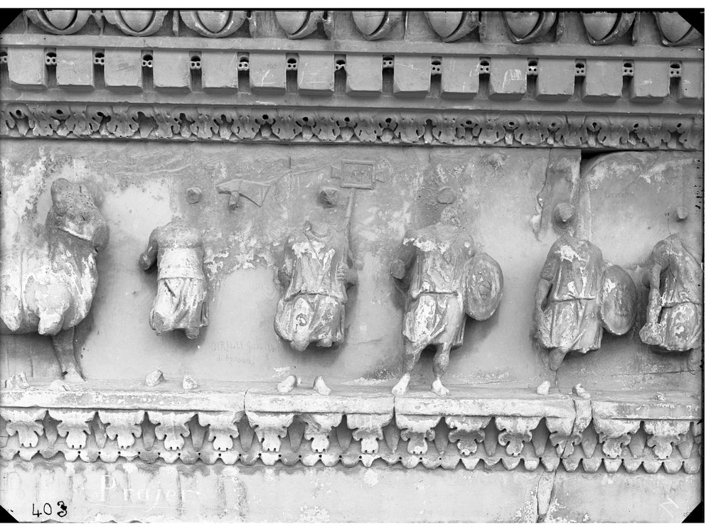 Arco Augusto 113.tif