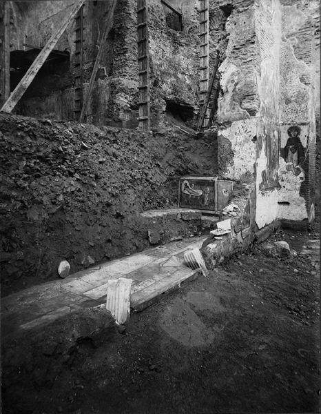 019284 - scavo archeologico - S. Maria Antiqua, parte absidale durante lo scavo; neg. serie E, n. 209