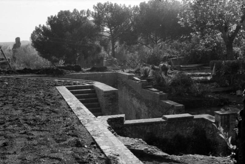 1-00015/ 07557/ 16785 - Roma - Palatino - Horti Farnesiani - Uccelliere