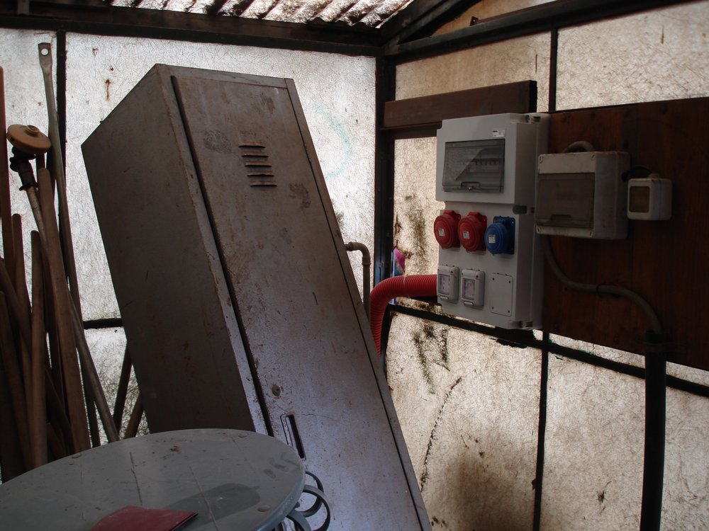 PS9 0073HF LocOper ex serra e ex falegnameria Interni.jpg