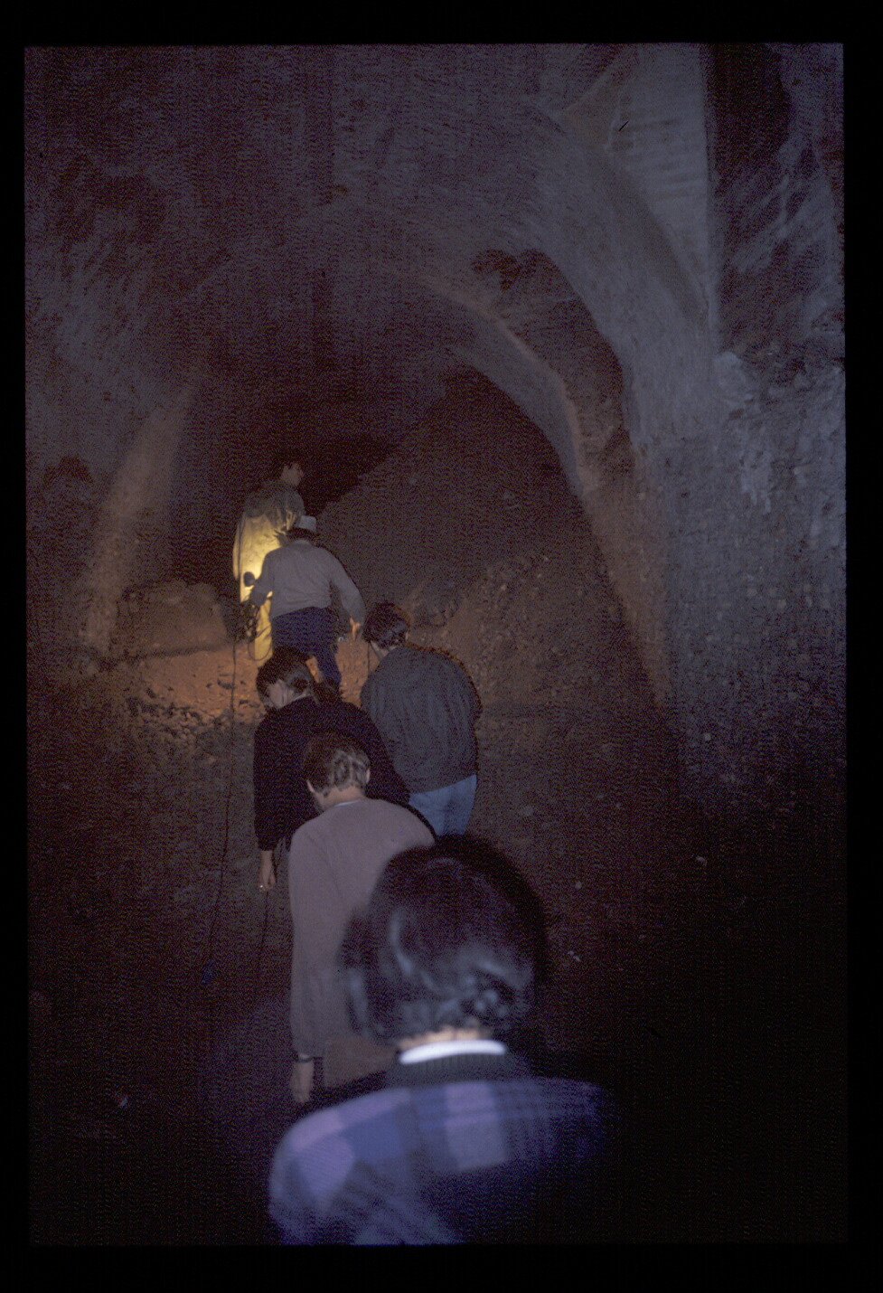 PS9 0188Cripto Portici sotto Orti Farnesiani 1992 06.jpg