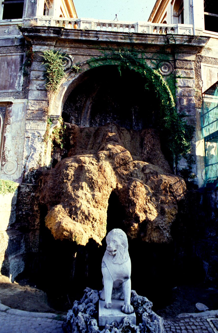 PS9 0079OFNinfeo2000.jpg