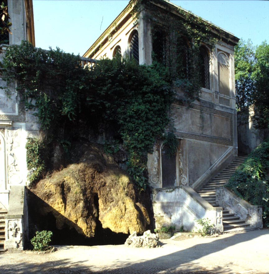 PS9 0044Orti Farnesiani 200.jpg