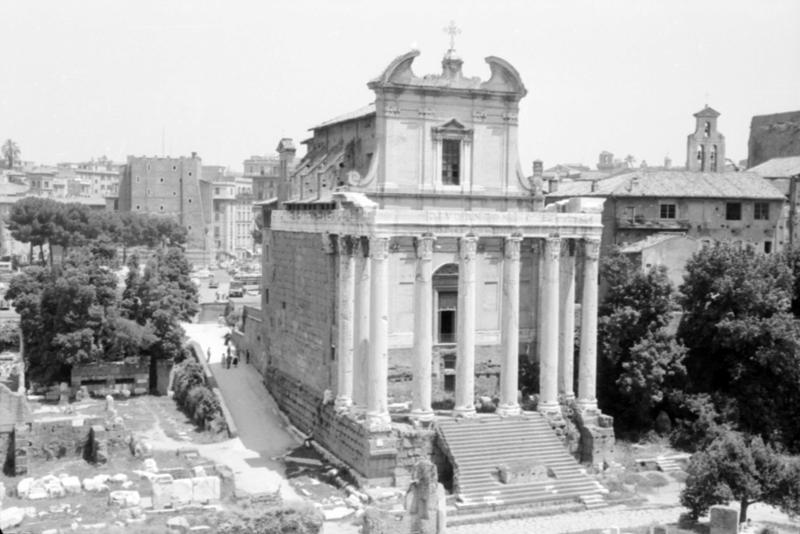 1-00016/ 07558/ 16786 - Roma - Foro Romano