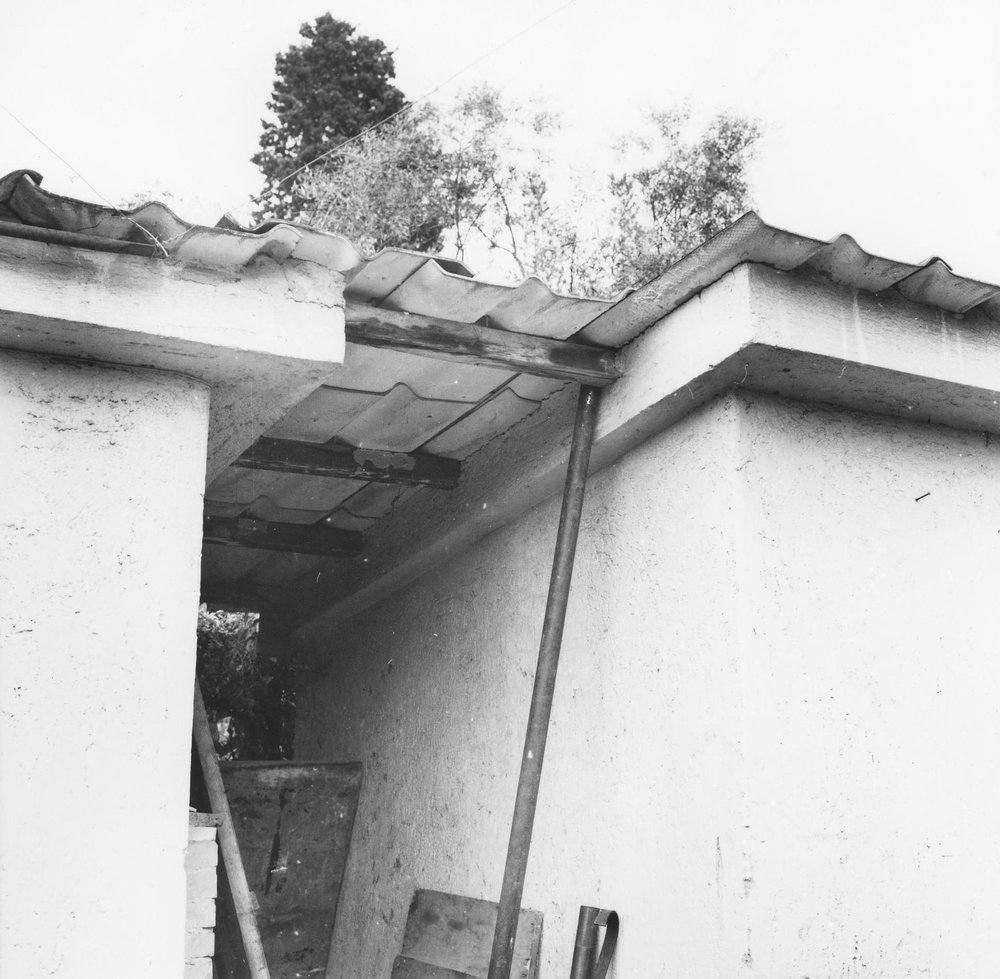 PS9 0061giardiniTettoieAnno2002.JPG