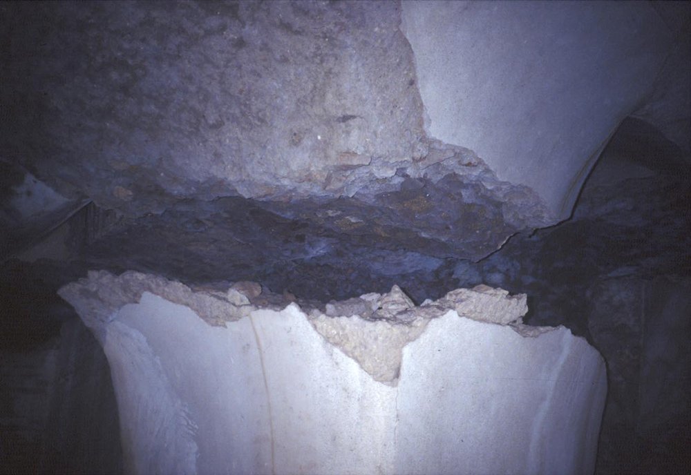 PS9 0190Cripto Portici sotto Orti Farnesiani 1992 08.jpg