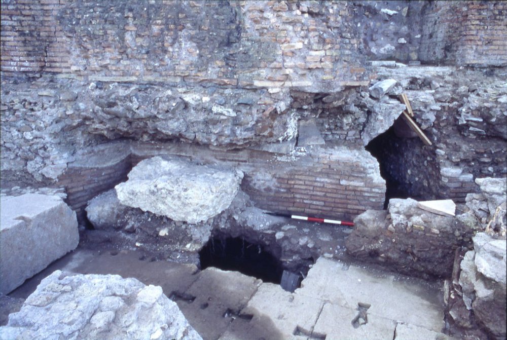 DT074.jpg
