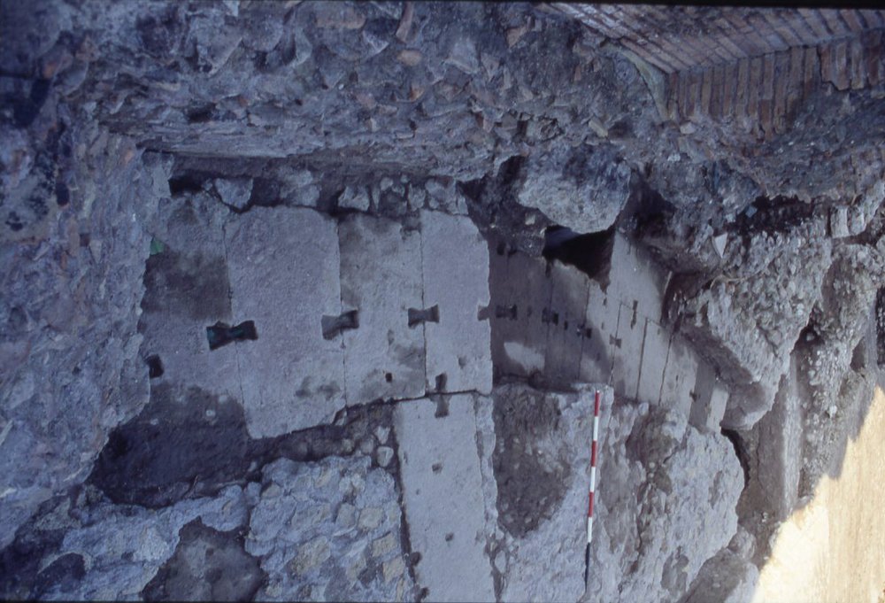 DT076.jpg