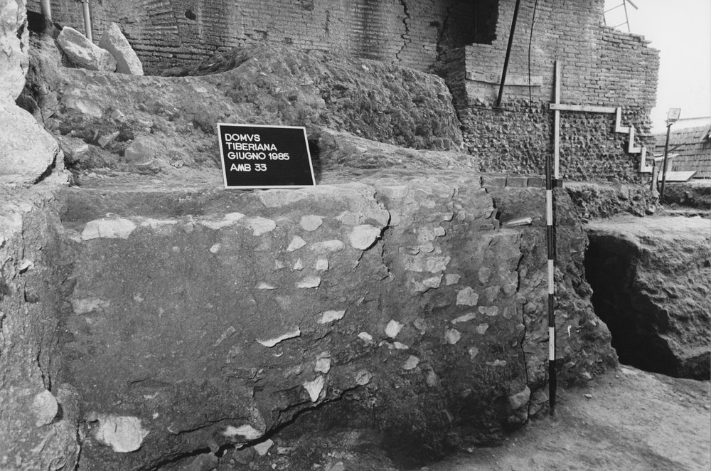 52DTSettore9IVAngolNorScavi1985Neg.JPG
