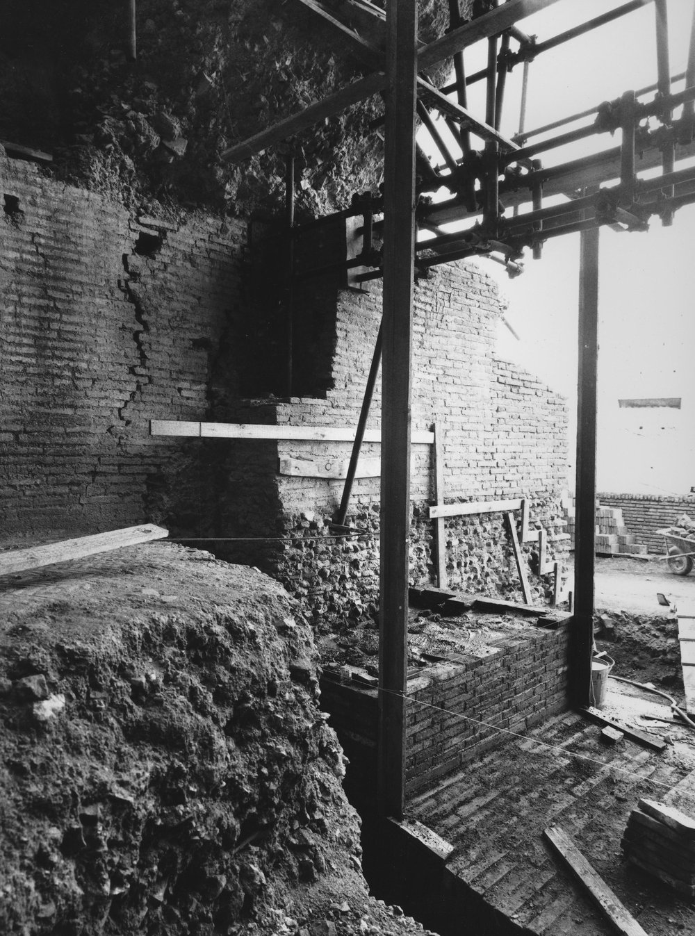 42DTSettore9IVRestauroAmbiente33-1985Neg1537.JPG