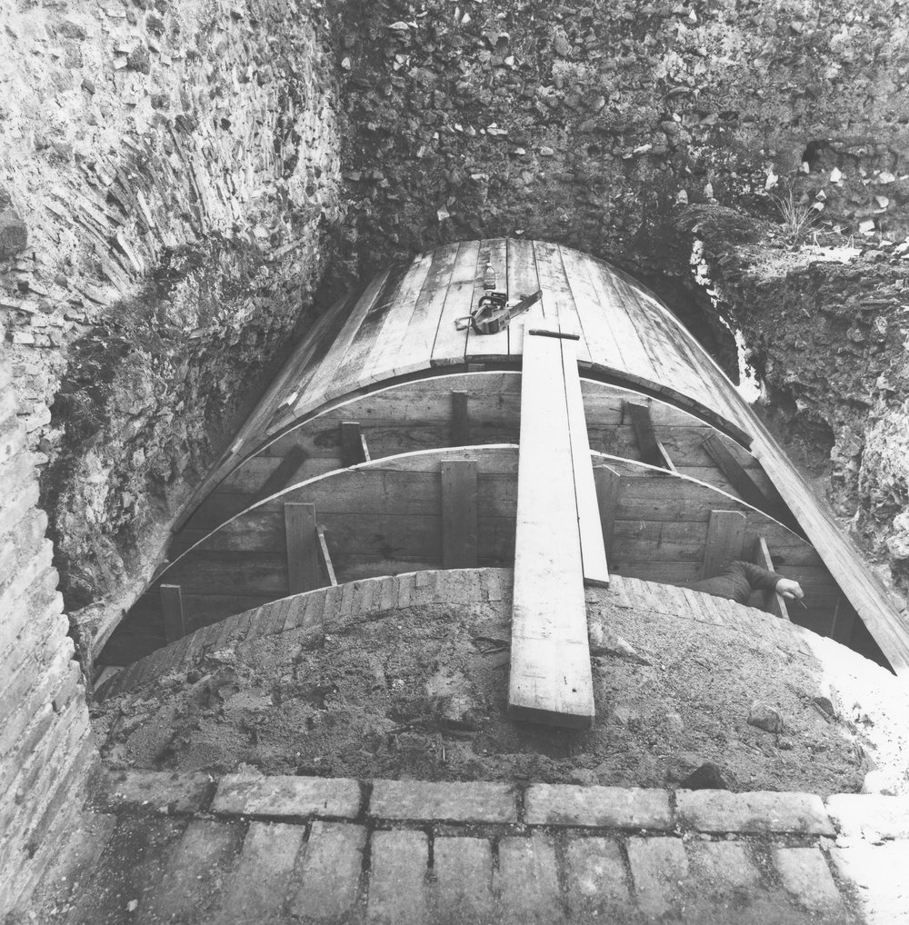 PS1 0055NBLocali DuranteLavori.JPG