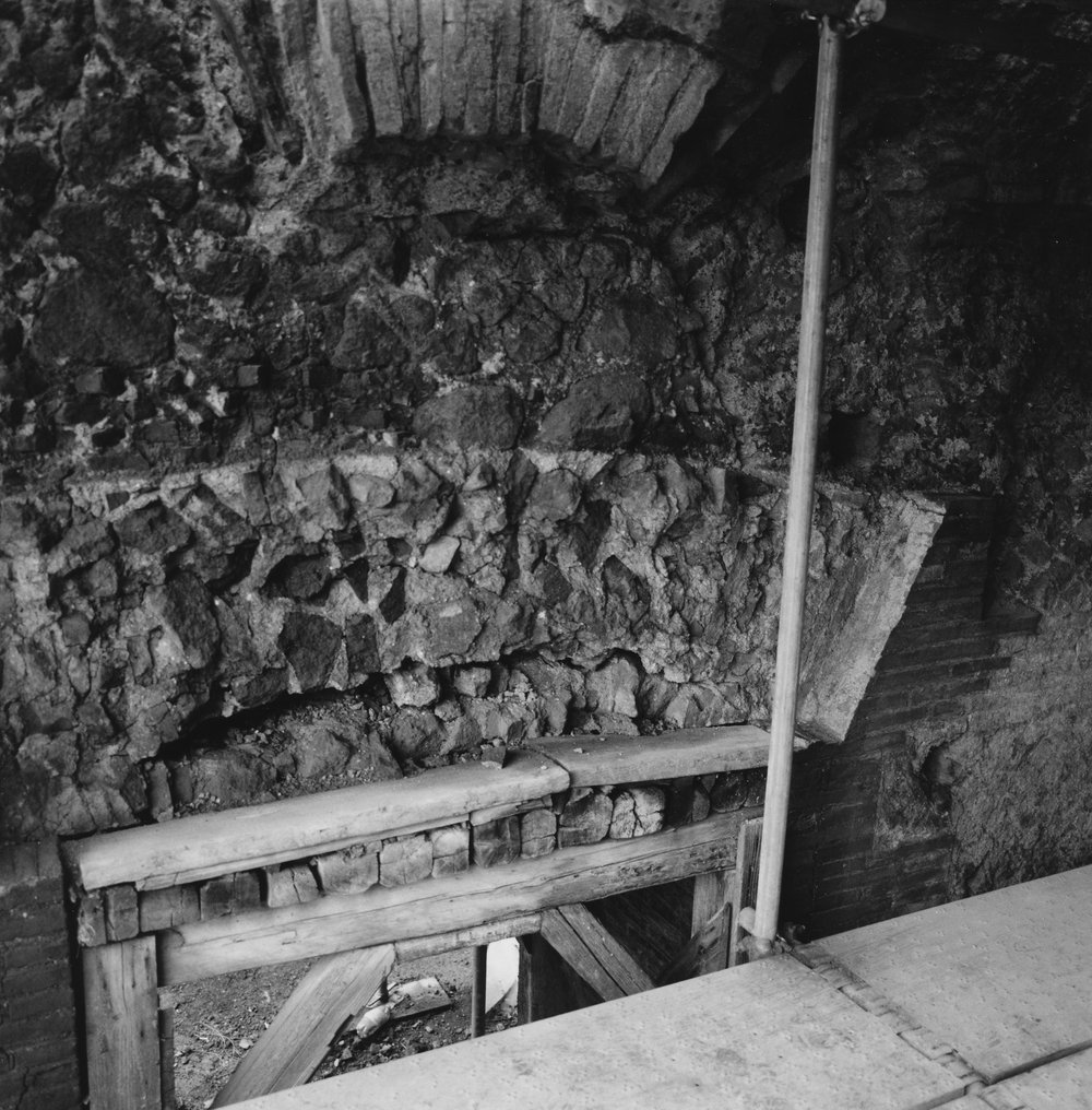 PS1 0781DocumSituazRigonfMuroPart.JPG