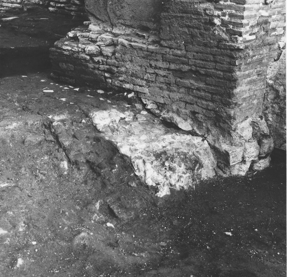 PS1 0034NBLocali PrimaLavori.JPG