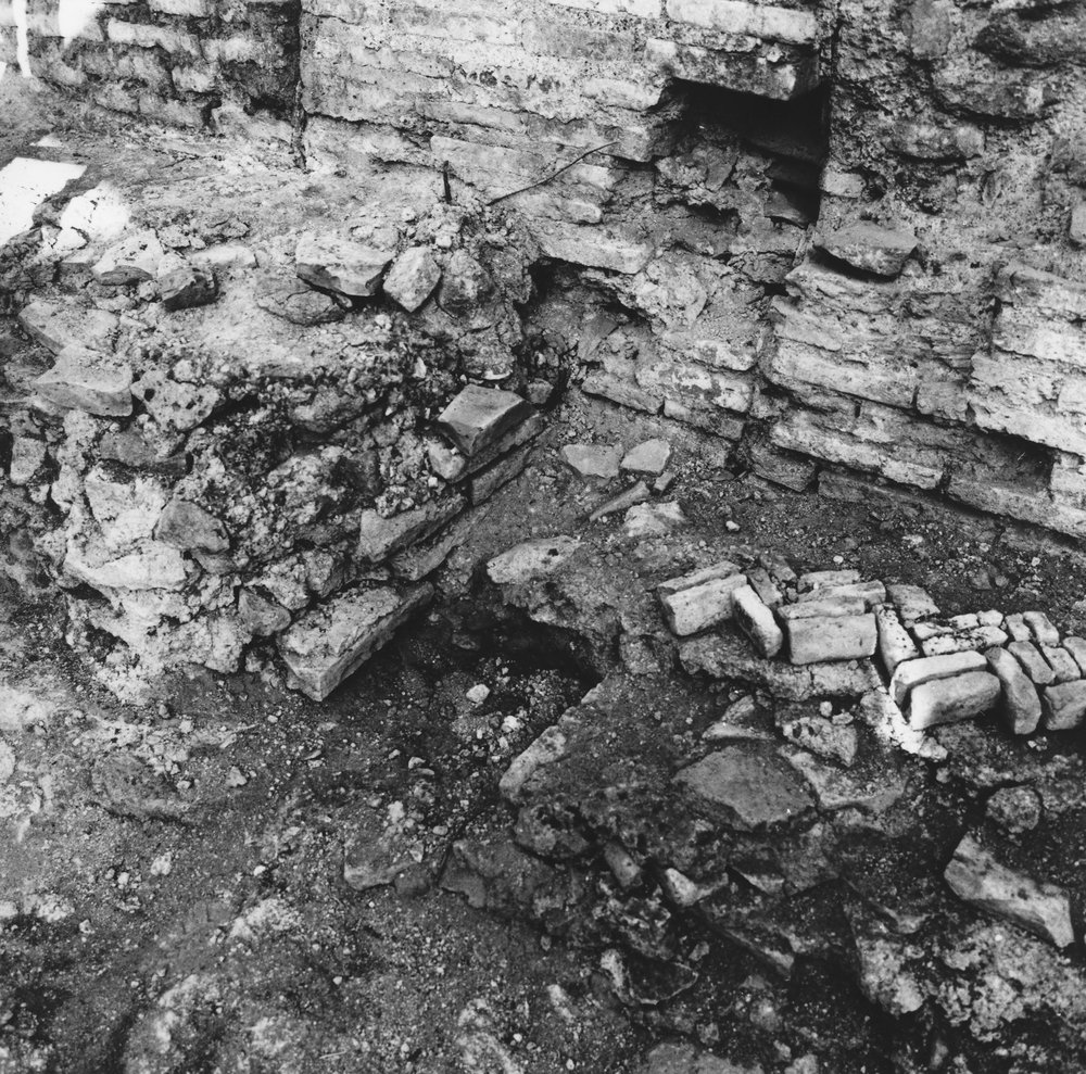 PS1 0073NBLocali DuranteLavori.JPG