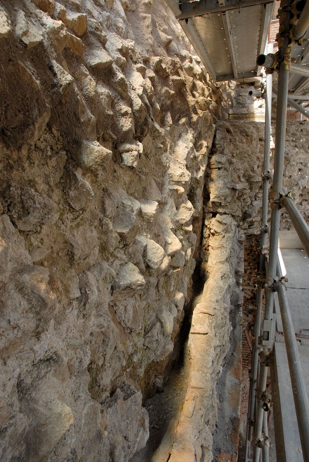 PS1 1190VNAmb 17 sopra angolo sud-ovest.JPG
