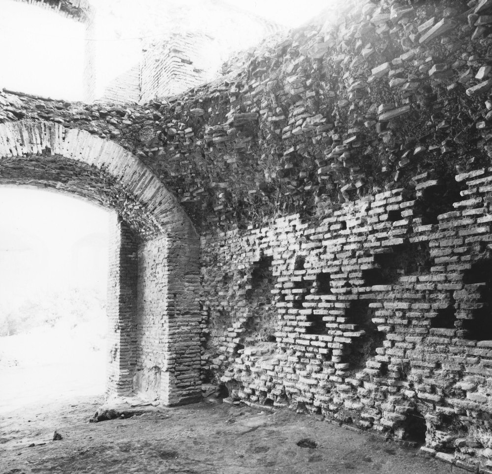 PS1 0032LocaliPrimadeiLavori.JPG