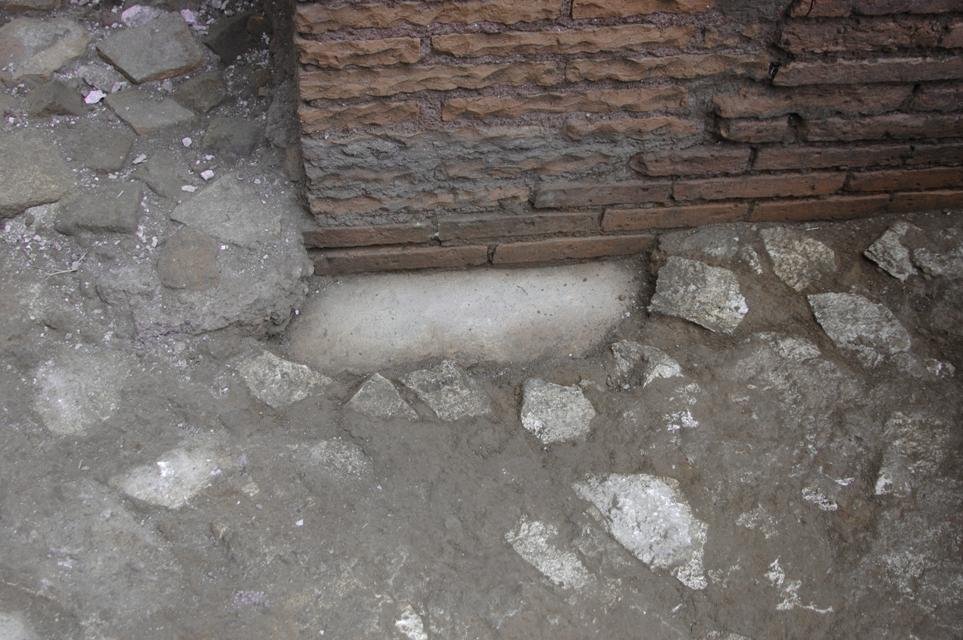 PS1 0304Taberne.JPG