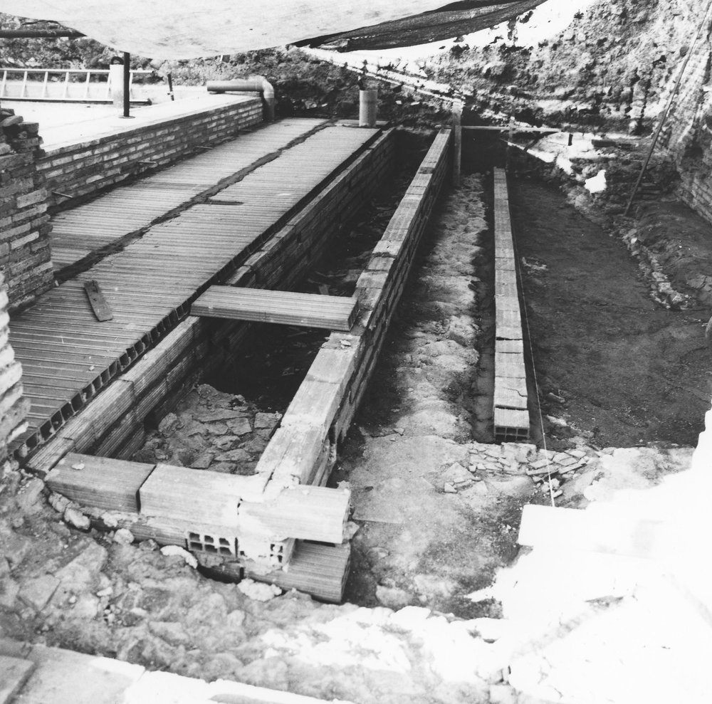 PS1 0074NBLocali DuranteLavori.JPG